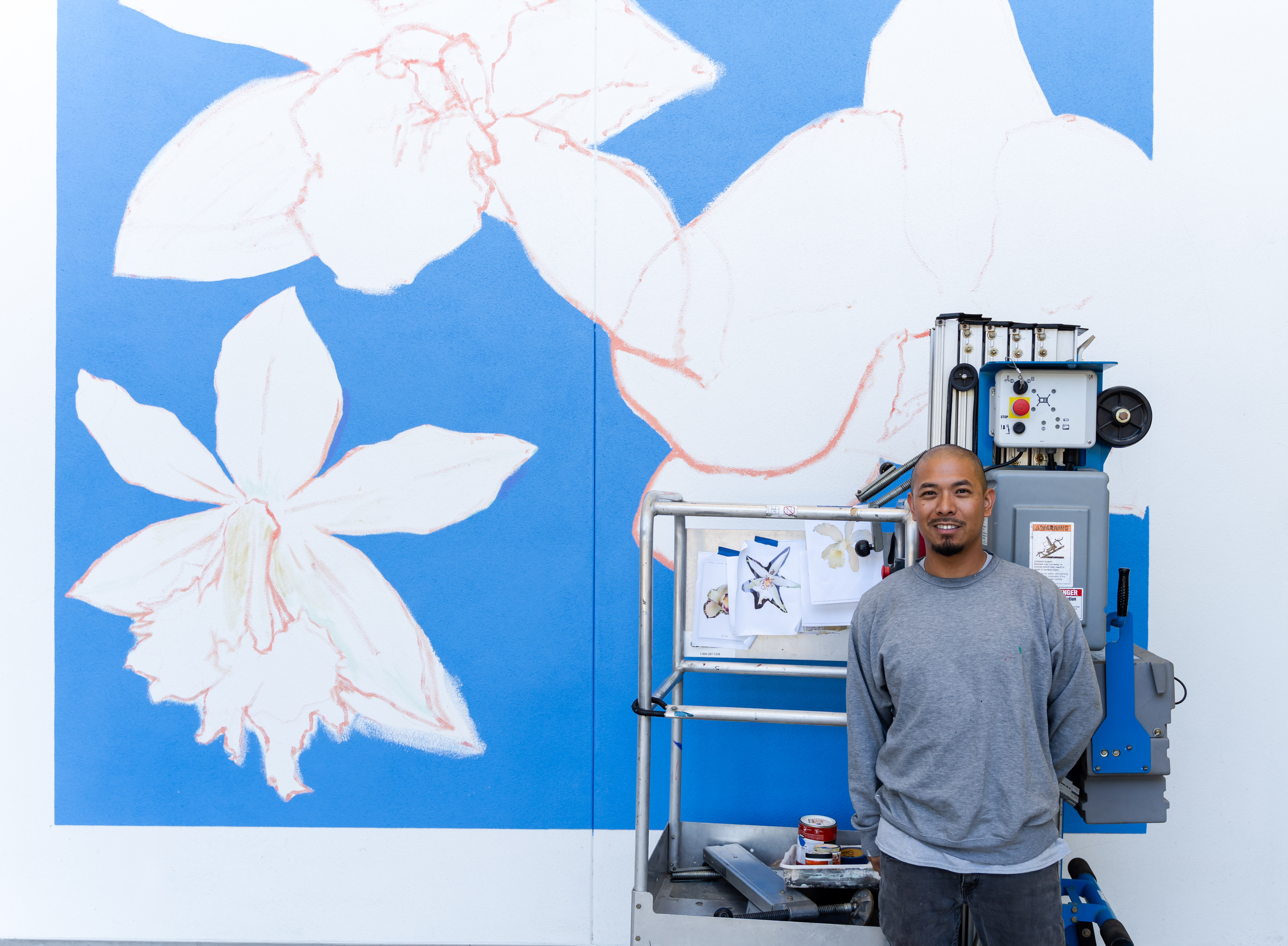 Orchid Mural Brings New Life to Mesa College´s Fine Arts Building 