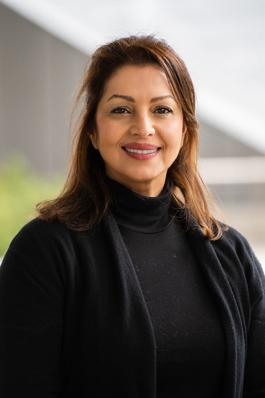 Z.Shojania_Project Asst Professional Headshot